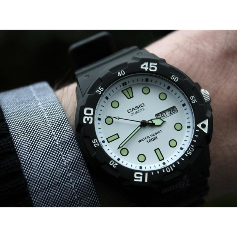 Мужские часы CASIO MRW-200H-7EVDF